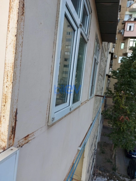 Satış 2 otaqlı Köhnə Tikili bina evi  40m², Bakı