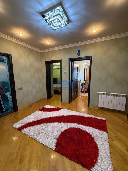 Aylıq Kirayə 2 otaqlı Yeni Tikili bina evi  67m², Bakı