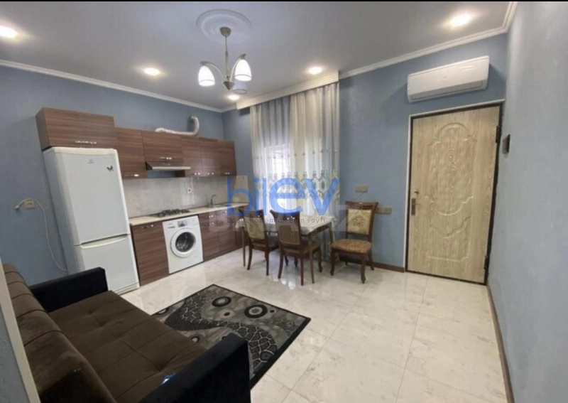 Aylıq Kirayə 2 otaqlı Həyət evi  40m², Bakı
