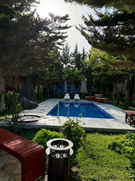Günlük Kirayə 5 otaqlı Bağ evi  500m², Bakı