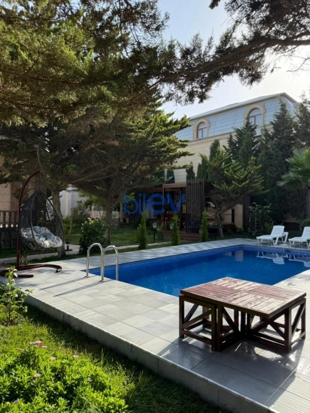 Günlük Kirayə 5 otaqlı Bağ evi  500m², Bakı