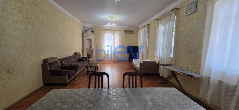 Günlük Kirayə 3 otaqlı Bağ evi  150m², Bakı