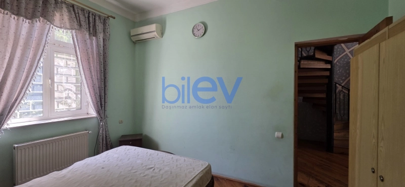 Günlük Kirayə 3 otaqlı Bağ evi  150m², Bakı