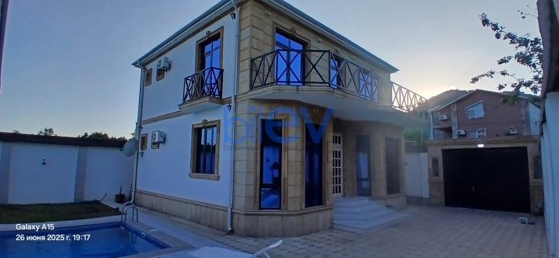 Günlük Kirayə 4 otaqlı Villa  200m², Qəbələ