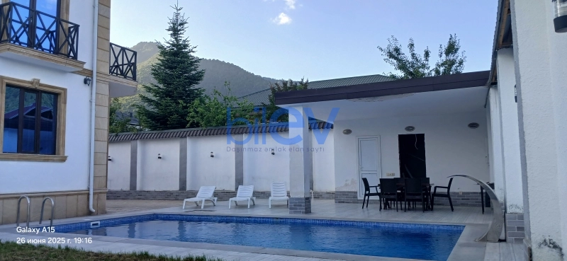 Günlük Kirayə 4 otaqlı Villa  200m², Qəbələ