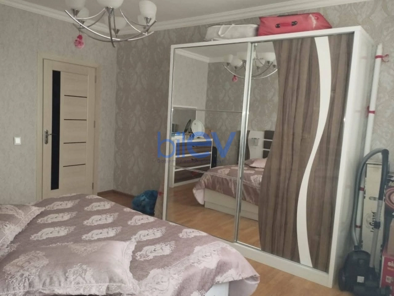 Aylıq Kirayə 2 otaqlı Yeni Tikili bina evi  88m², Bakı
