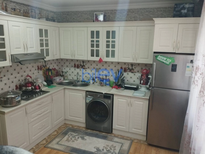 Aylıq Kirayə 2 otaqlı Yeni Tikili bina evi  88m², Bakı