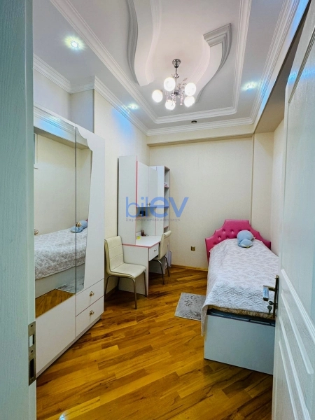 Satış 3 otaqlı Yeni Tikili bina evi  77m², Bakı