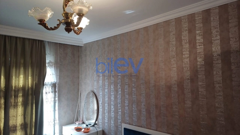 Satış 3 otaqlı Köhnə Tikili bina evi  85m², Bakı