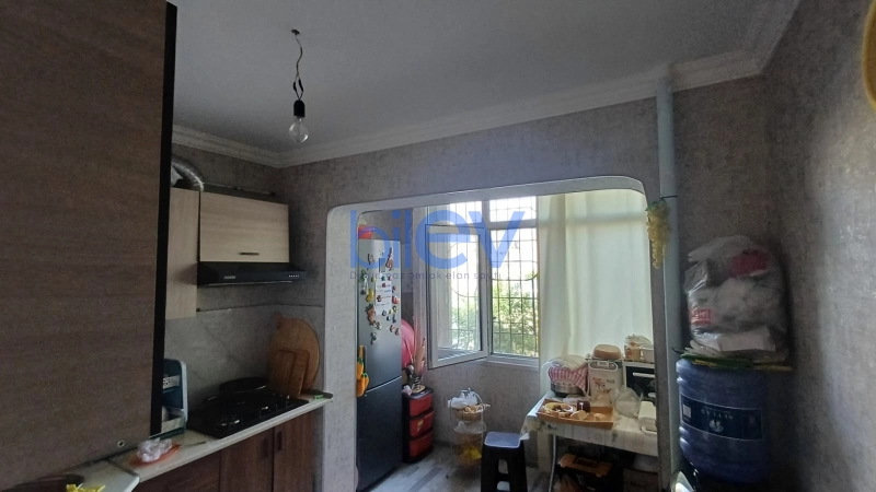 Satış 3 otaqlı Köhnə Tikili bina evi  85m², Bakı
