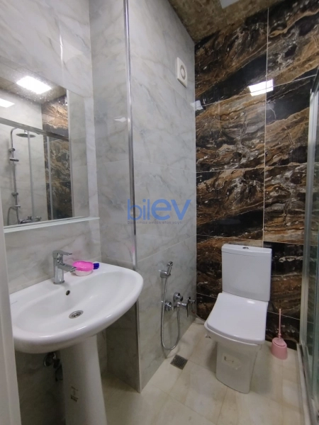 Satış 3 otaqlı Yeni Tikili bina evi  82m², Sumqayıt