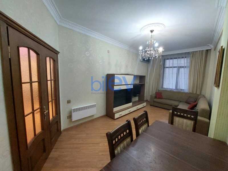 Aylıq Kirayə 2 otaqlı Yeni Tikili bina evi  80m², Bakı