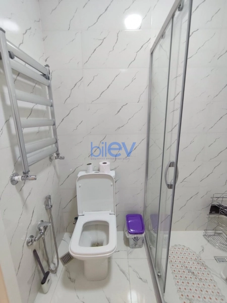 Aylıq Kirayə 2 otaqlı Yeni Tikili bina evi  70m², Bakı