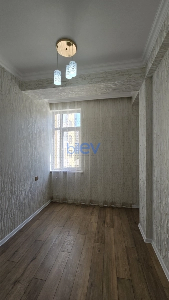 Satış 3 otaqlı Yeni Tikili bina evi  76m², Xırdalan
