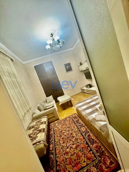 Günlük Kirayə 2 otaqlı Köhnə Tikili bina evi  50m², Bakı