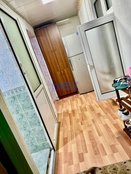 Günlük Kirayə 2 otaqlı Köhnə Tikili bina evi  50m², Bakı