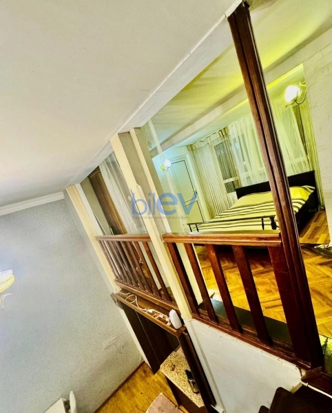 Günlük Kirayə 2 otaqlı Köhnə Tikili bina evi  50m², Bakı