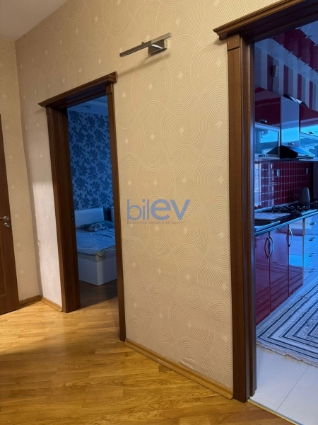 Aylıq Kirayə 2 otaqlı Yeni Tikili bina evi  85m², Bakı