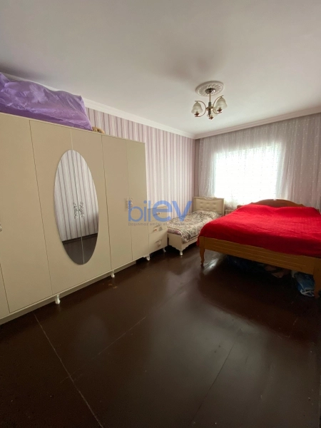 Satış 2 otaqlı Köhnə Tikili bina evi  60m², Bakı