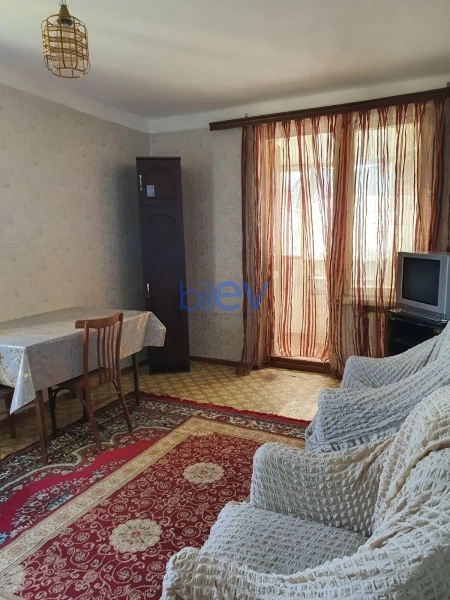 Satış 2 otaqlı Köhnə Tikili bina evi  40m², Bakı