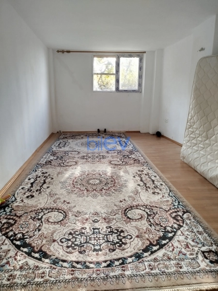 Satış 3 otaqlı Köhnə Tikili bina evi  75m², Bakı