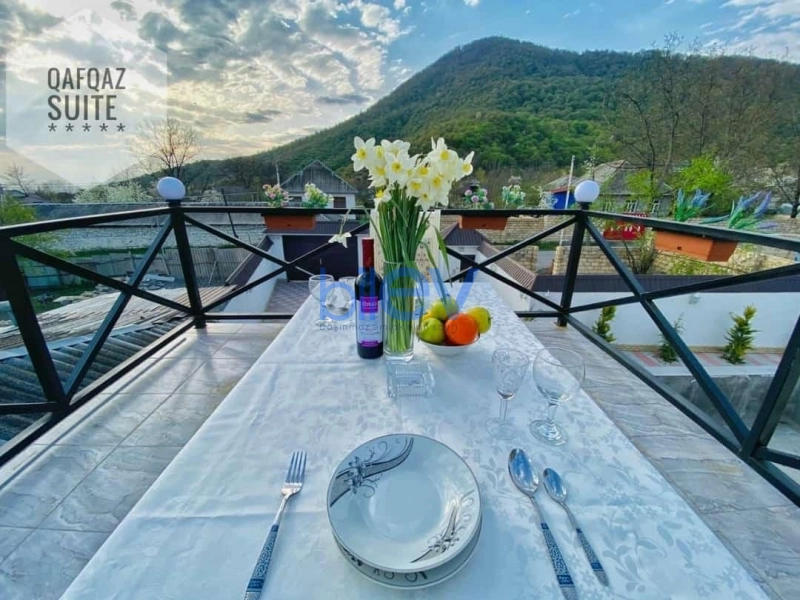 Günlük Kirayə 4 otaqlı Villa  320m², Qəbələ