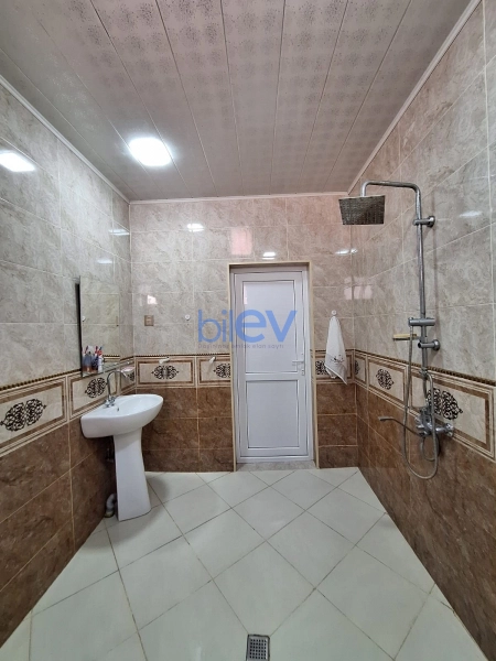 Satış 4 otaqlı Həyət evi  183m², Bakı