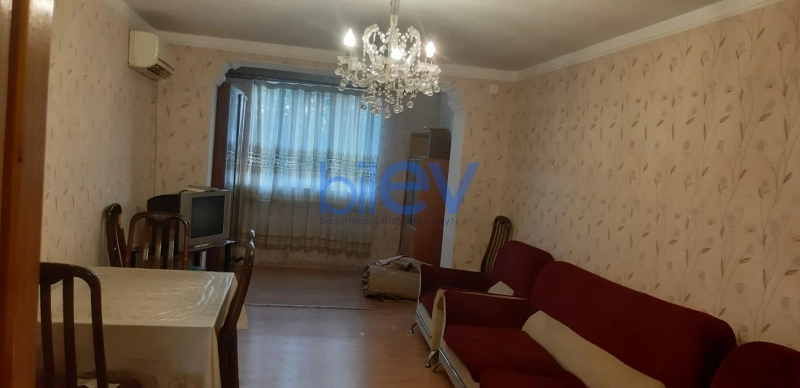 Aylıq Kirayə 2 otaqlı Köhnə Tikili bina evi  60m², Bakı