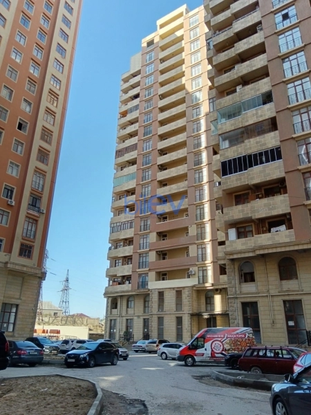 Aylıq Kirayə 2 otaqlı Yeni Tikili bina evi  61m², Bakı