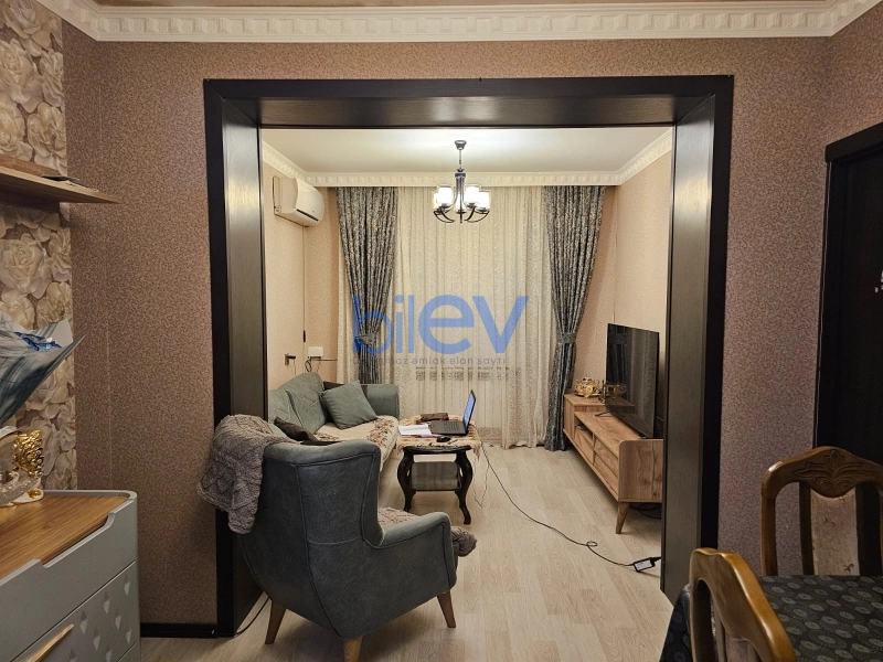 Satış 4 otaqlı Köhnə Tikili bina evi  80m², Bakı