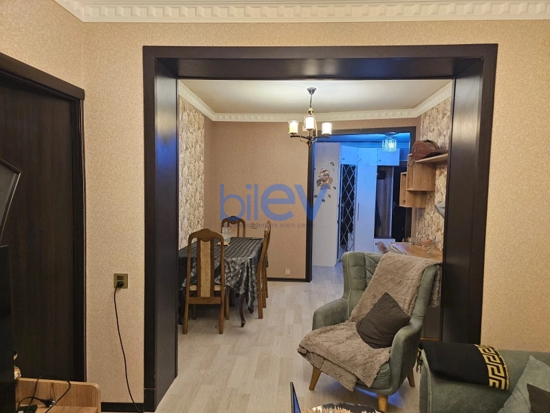 Satış 2 otaqlı Köhnə Tikili bina evi  60m², Sumqayıt