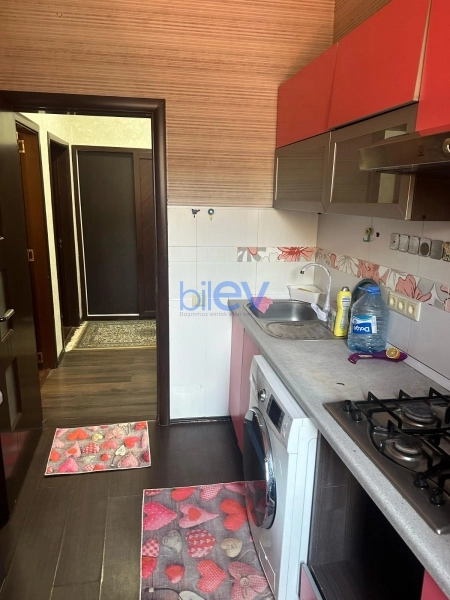 Satış 2 otaqlı Köhnə Tikili bina evi  60m², Bakı