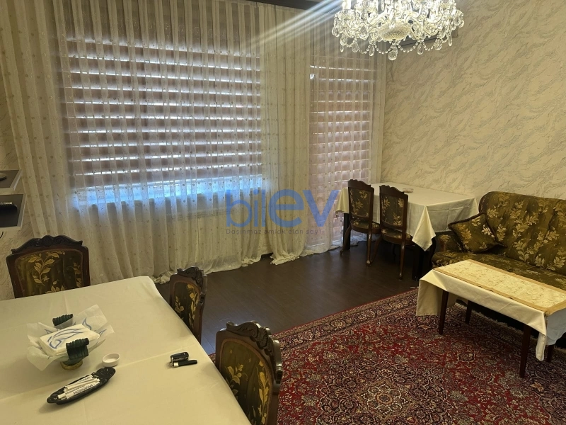 Satış 2 otaqlı Köhnə Tikili bina evi  60m², Bakı