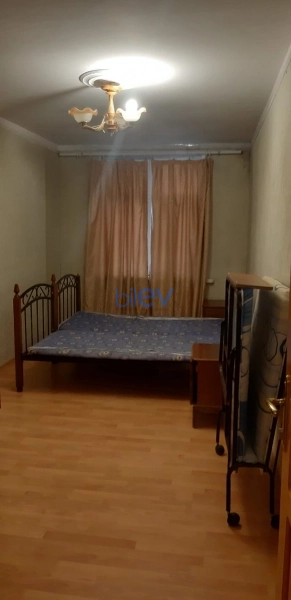 Aylıq Kirayə 2 otaqlı Köhnə Tikili bina evi  60m², Bakı