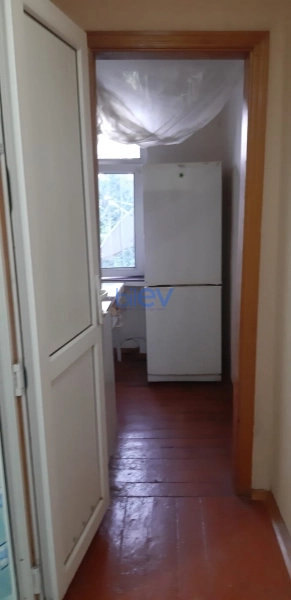Aylıq Kirayə 2 otaqlı Köhnə Tikili bina evi  60m², Bakı