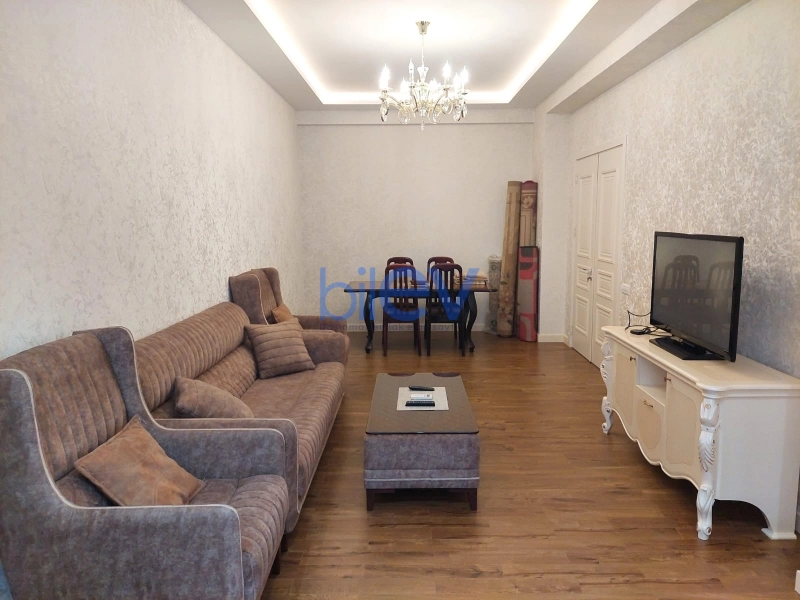 Aylıq Kirayə 2 otaqlı Yeni Tikili bina evi  84m², Bakı