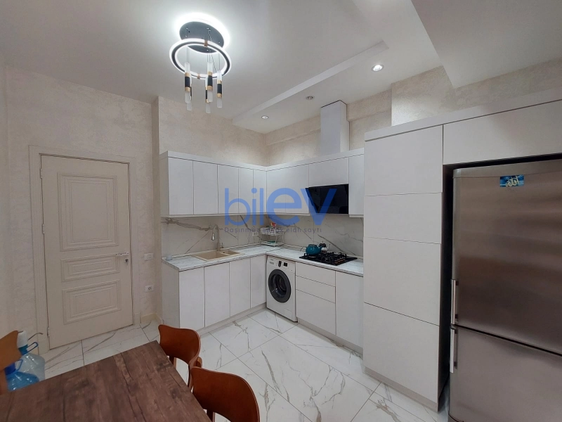 Aylıq Kirayə 2 otaqlı Yeni Tikili bina evi  84m², Bakı