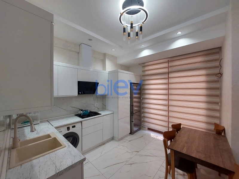 Aylıq Kirayə 2 otaqlı Yeni Tikili bina evi  84m², Bakı