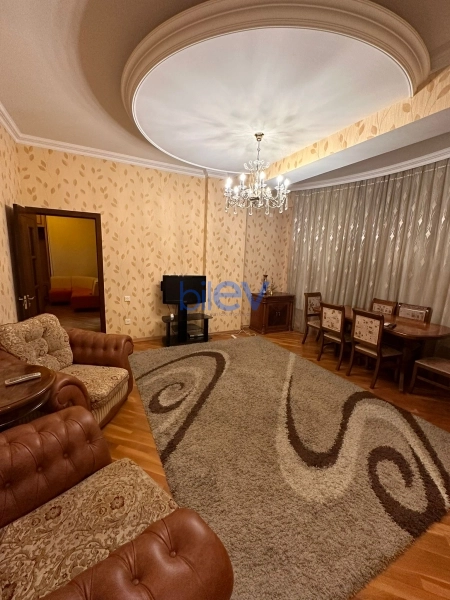 Aylıq Kirayə 2 otaqlı Yeni Tikili bina evi  90m², Bakı
