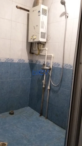 Satış 4 otaqlı Köhnə Tikili bina evi  4m², Bakı