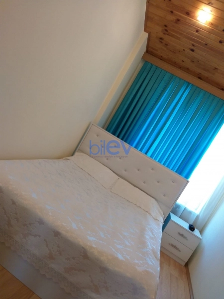 Aylıq Kirayə 4 otaqlı Yeni Tikili bina evi  75m², Bakı