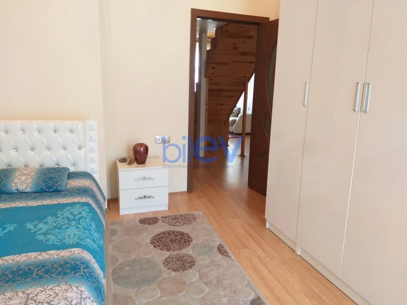 Aylıq Kirayə 4 otaqlı Yeni Tikili bina evi  75m², Bakı