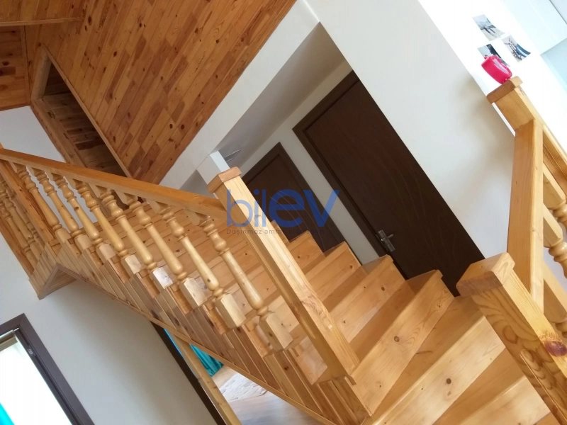 Aylıq Kirayə 4 otaqlı Yeni Tikili bina evi  75m², Bakı