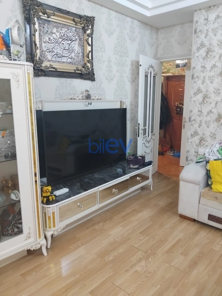 Aylıq Kirayə 2 otaqlı Yeni Tikili bina evi  90m², Bakı