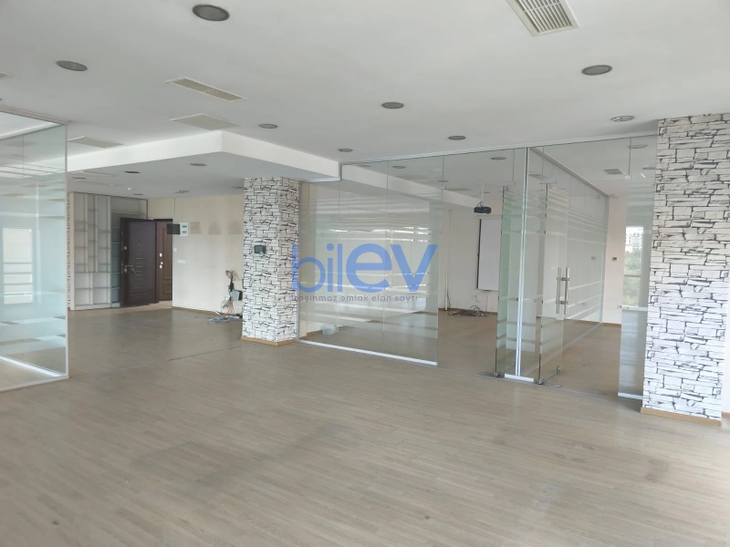 Aylıq Kirayə 5 otaqlı Ofis  189m², Bakı