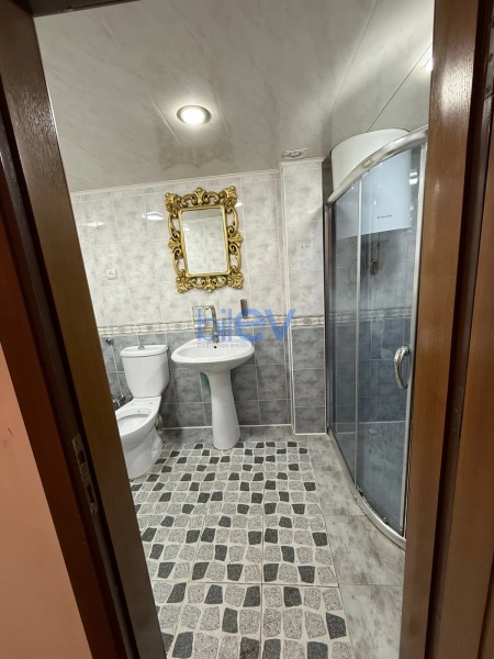 Satış 3 otaqlı Yeni Tikili bina evi  140m², Bakı