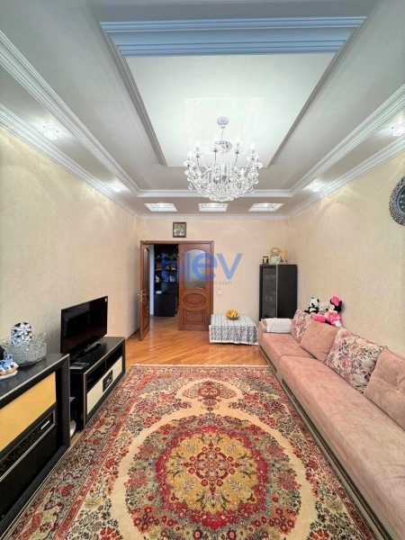 Satış 3 otaqlı Yeni Tikili bina evi  118m², Bakı