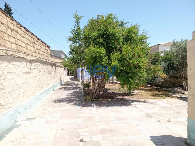 Satış 4 otaqlı Həyət evi  9.1 sotm², Bakı