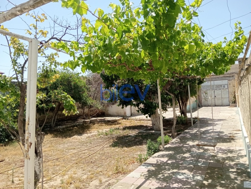 Satış 4 otaqlı Həyət evi  9.1 sotm², Bakı