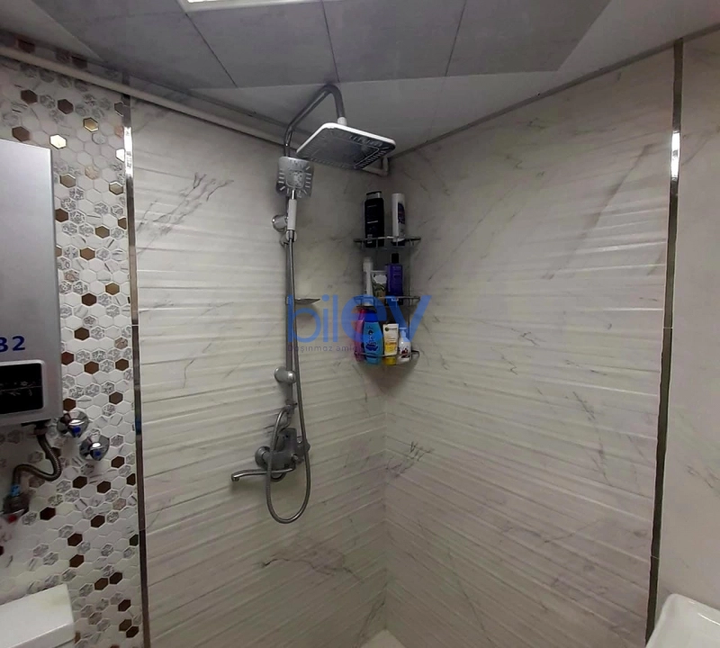 Aylıq Kirayə 2 otaqlı Köhnə Tikili bina evi  m², Bakı